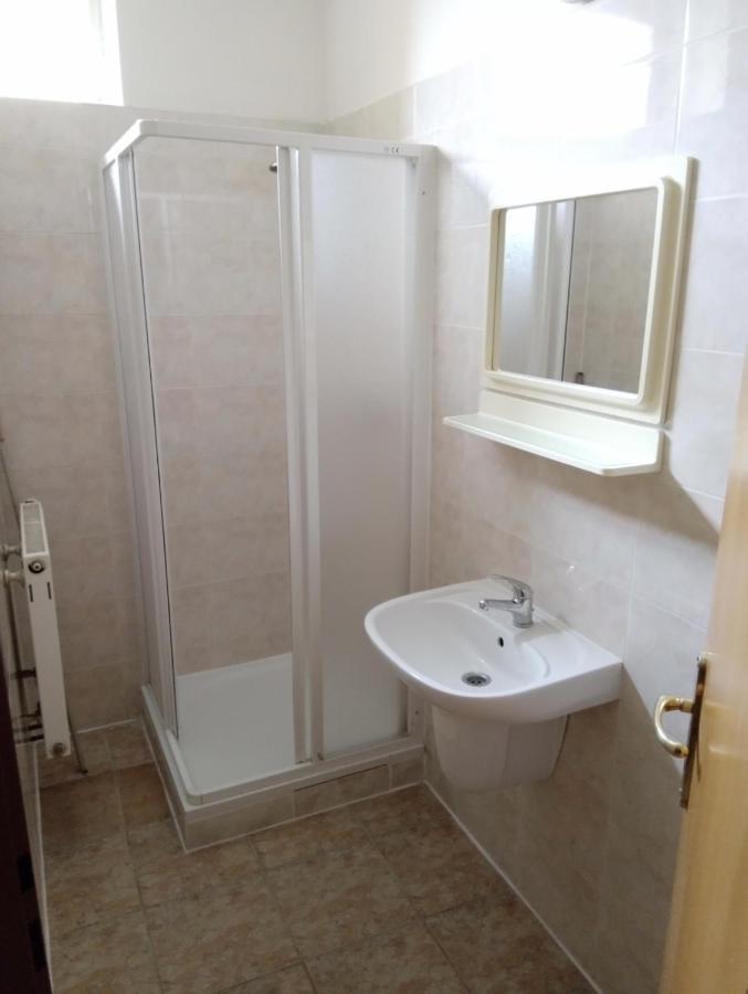 Beta Pension Прага Экстерьер фото