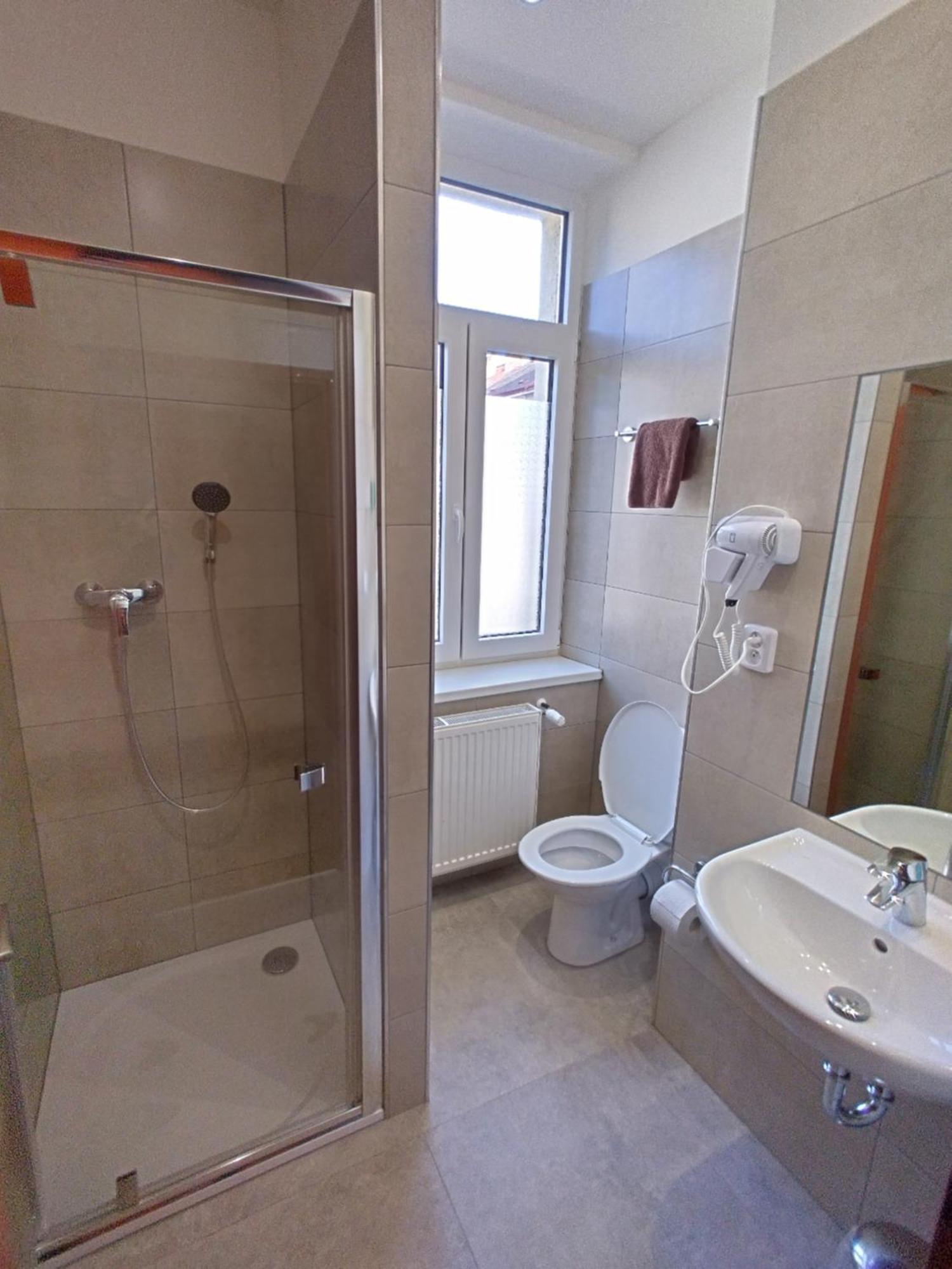Beta Pension Прага Экстерьер фото