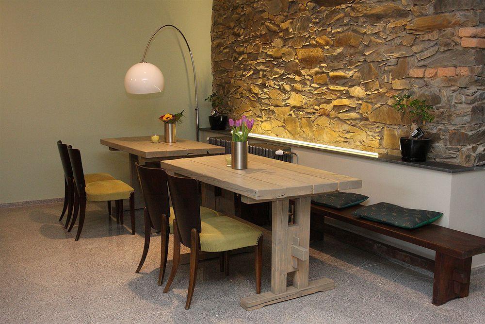 Beta Pension Прага Экстерьер фото