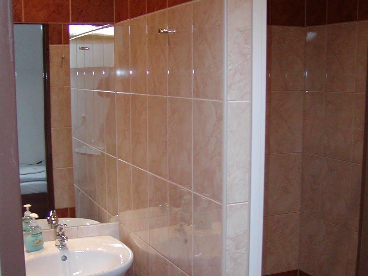 Beta Pension Прага Экстерьер фото